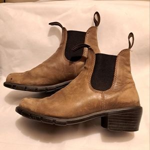 Blundstone Heeled Ankle Boots Size 7